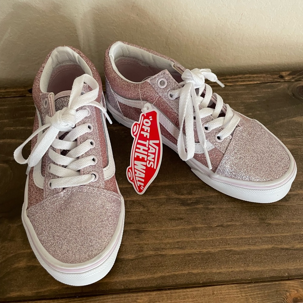 New Girls Pink Glitter Vans